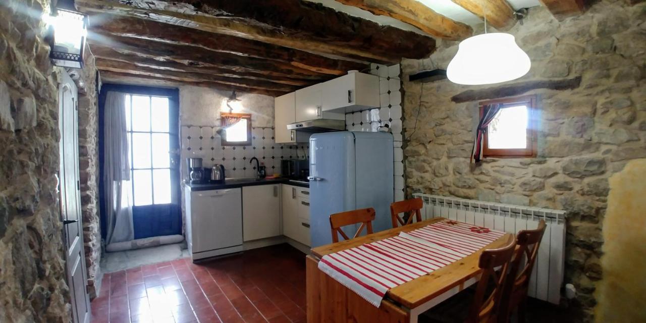 Apartamento Sierra De Guara Leilighet Paules Eksteriør bilde